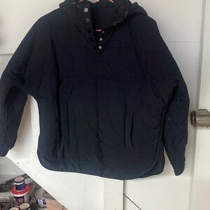 Quilted pullover puffy pullover with hood. Size small/medium